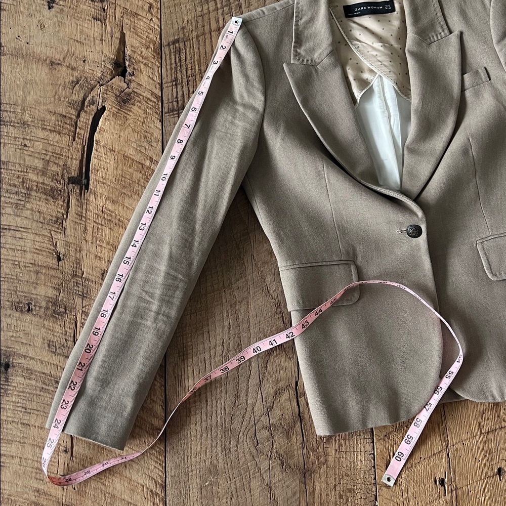 Zara Blazer - Picture 7 of 11